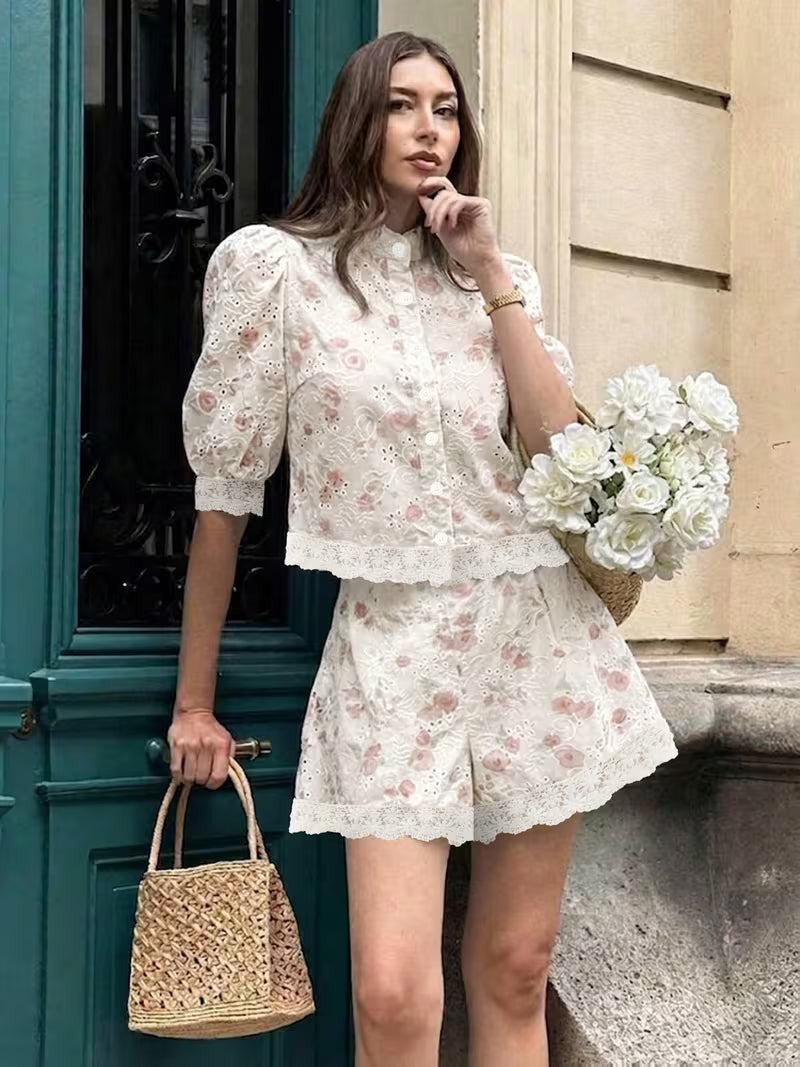 Elegant Women'S New Fashion Versatile Temperament Premium Relaxed Style Embroidered Hollow Design Pants Set 2pcs