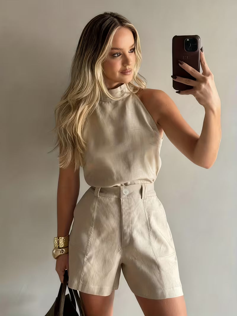 Women's Halter Neck Top and High-Waist Shorts 2pcs Set, Designer Niche Style, High-End Feel,, Elegant, and Versatile T-Shirt Set