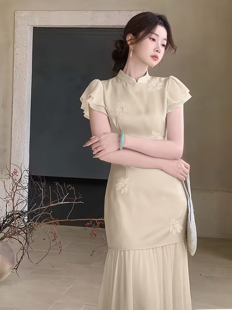 White Jade Glass Embroidery Cheongsam Dress • Elegant And Dignified Temperament Long Dress