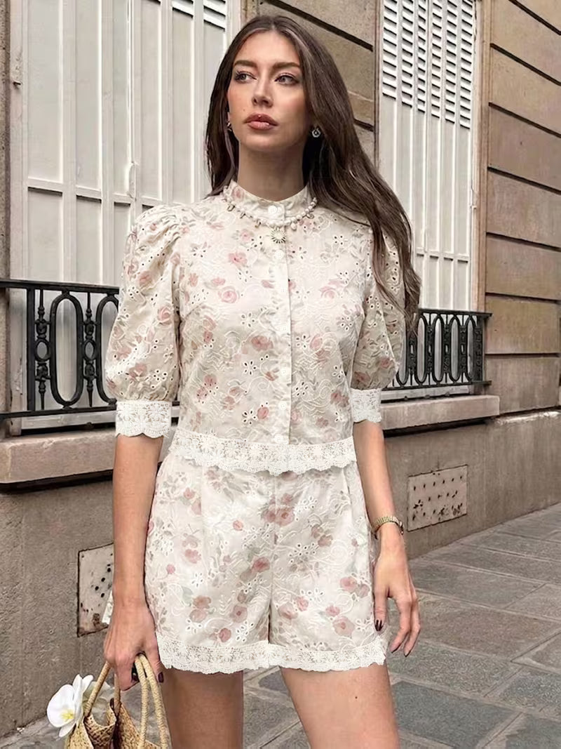 Elegant Women'S New Fashion Versatile Temperament Premium Relaxed Style Embroidered Hollow Design Pants Set 2pcs